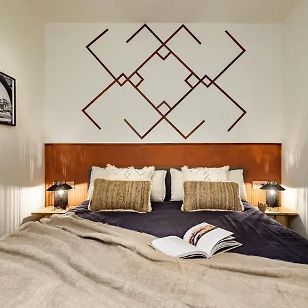 Nema - 3 Bedrooms Balcony In Eixample Esquerra